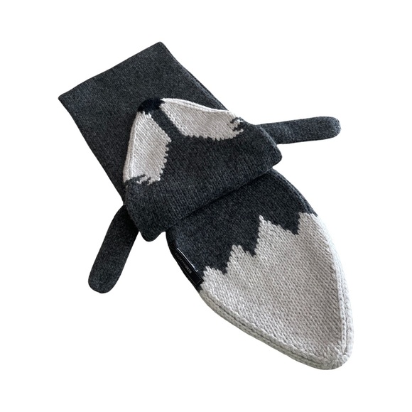 BCBG MAX AZRIA SCARF 🧣 - Picture 6 of 10